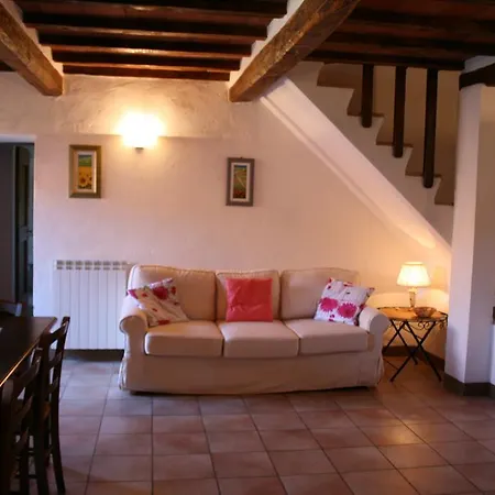 Borgo Antico * Poggioni